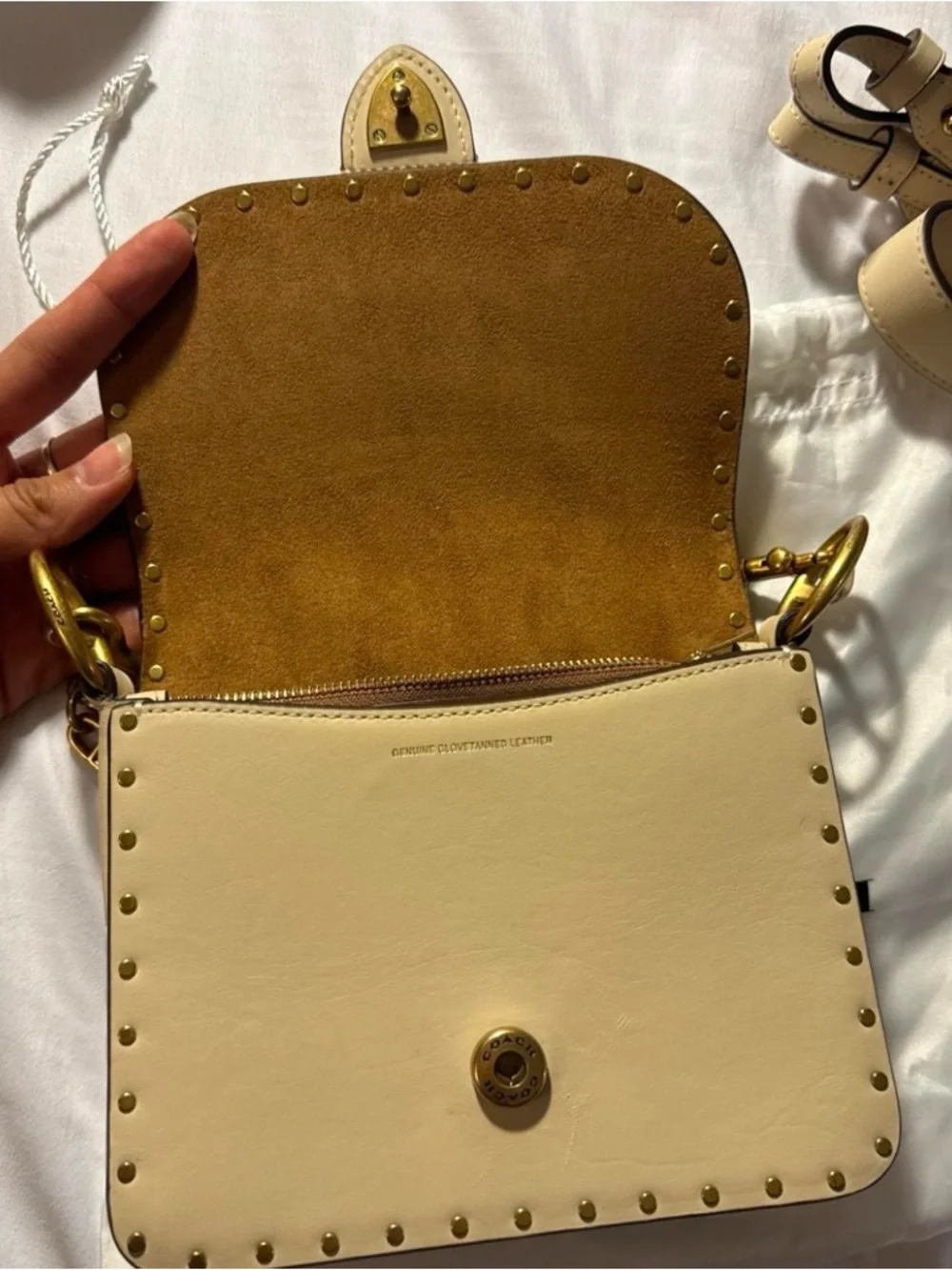 Coach Beige Leather Studded Saddle Crossbody with Gold Chain - Picture 3 of 6